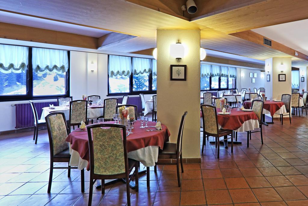 Hotel Santa Caterina Santa Caterina Valfurva Exterior photo