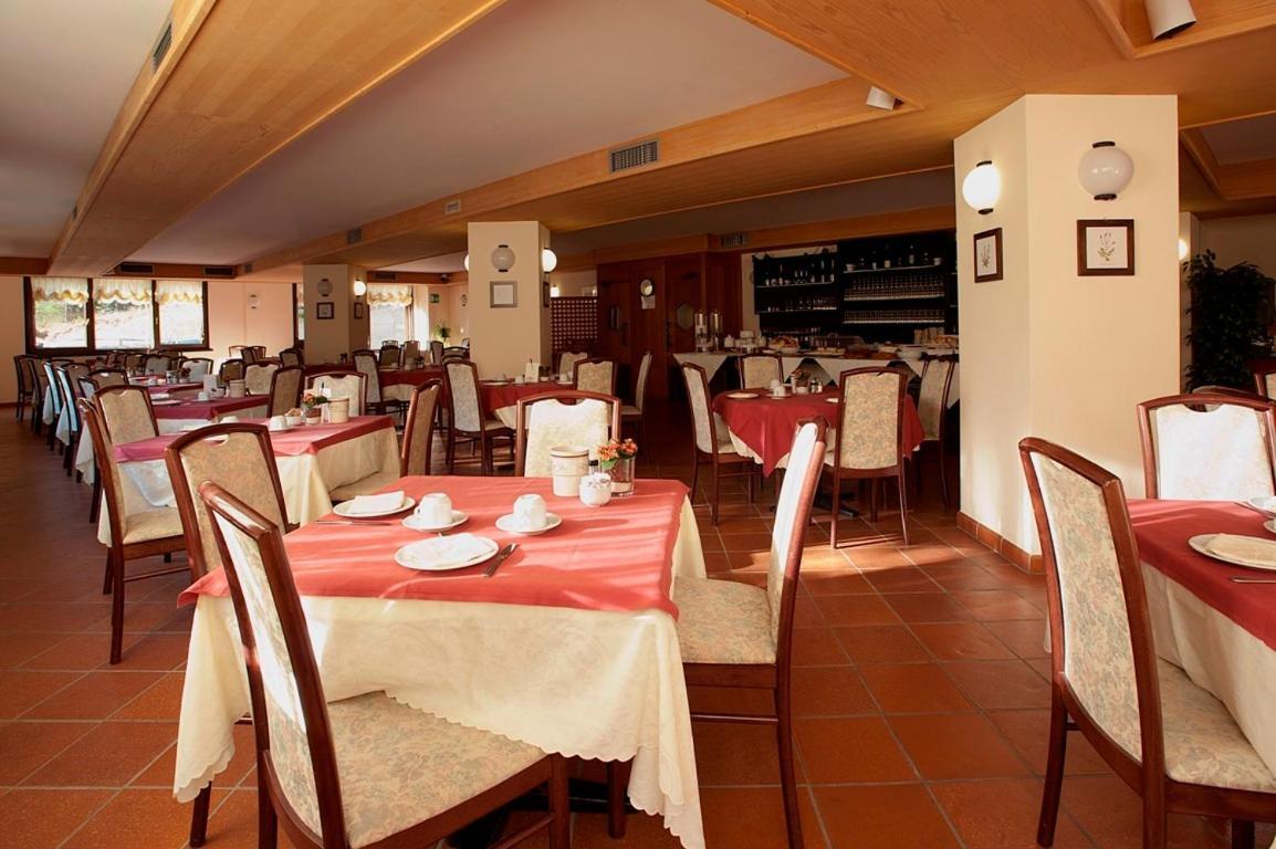 Hotel Santa Caterina Santa Caterina Valfurva Exterior photo